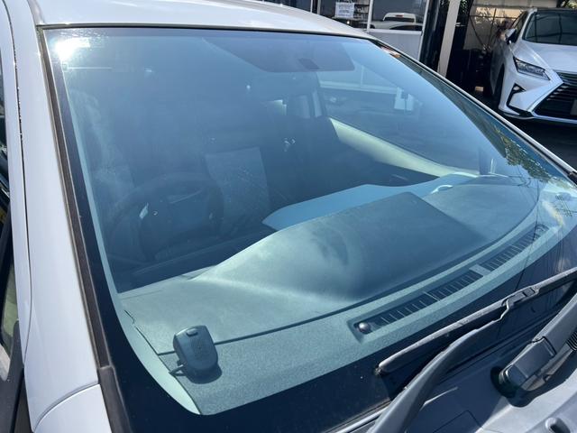 アクア Ｓ　鑑定書付　ハイブリッド車　ケンウッドナビ　バックカメラ　フルセグ　ＥＴＣ　ＣＤ／ＤＶＤ　Ｂｌｕｅｔｏｏｔｈ　コーナーセンサー（18枚目）