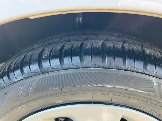 アクア Ｓ　鑑定書付　ハイブリッド車　ケンウッドナビ　バックカメラ　フルセグ　ＥＴＣ　ＣＤ／ＤＶＤ　Ｂｌｕｅｔｏｏｔｈ　コーナーセンサー（22枚目）