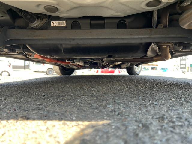 アクア Ｓ　鑑定書付　ハイブリッド車　ケンウッドナビ　バックカメラ　フルセグ　ＥＴＣ　ＣＤ／ＤＶＤ　Ｂｌｕｅｔｏｏｔｈ　コーナーセンサー（24枚目）