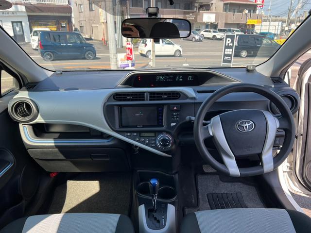 アクア Ｓ　鑑定書付　ハイブリッド車　ケンウッドナビ　バックカメラ　フルセグ　ＥＴＣ　ＣＤ／ＤＶＤ　Ｂｌｕｅｔｏｏｔｈ　コーナーセンサー（26枚目）