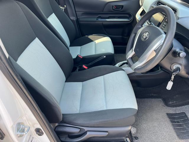 アクア Ｓ　鑑定書付　ハイブリッド車　ケンウッドナビ　バックカメラ　フルセグ　ＥＴＣ　ＣＤ／ＤＶＤ　Ｂｌｕｅｔｏｏｔｈ　コーナーセンサー（38枚目）