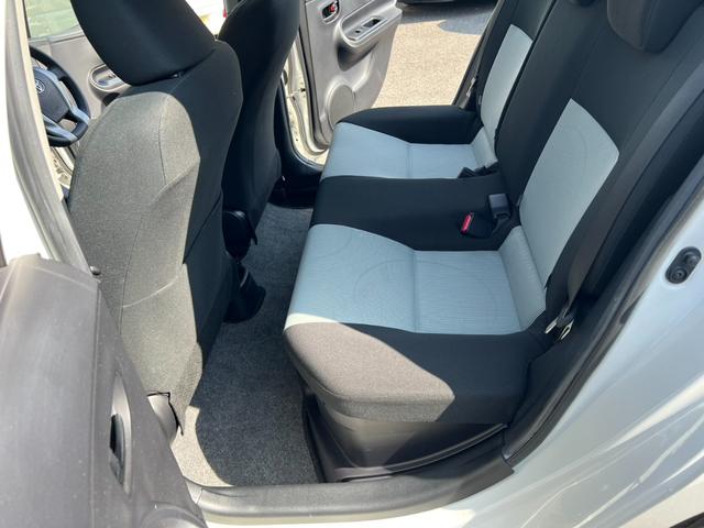 アクア Ｓ　鑑定書付　ハイブリッド車　ケンウッドナビ　バックカメラ　フルセグ　ＥＴＣ　ＣＤ／ＤＶＤ　Ｂｌｕｅｔｏｏｔｈ　コーナーセンサー（46枚目）