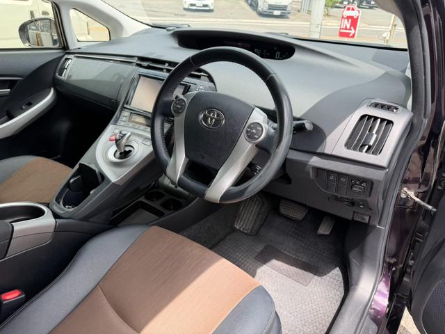 Ｇツーリングセレクション　鑑定書付　純正９インチワイドナビ　バックカメラ　ＣＤ／ＤＶＤ　Ｂｌｕｅｔｏｏｔｈ　フルセグ　デジタルインナーミラー　ハーフレザーシート　スマートキー　ＬＥＤライト　純正１７インチＡＷ　ＥＴＣ　禁煙車（画像47）