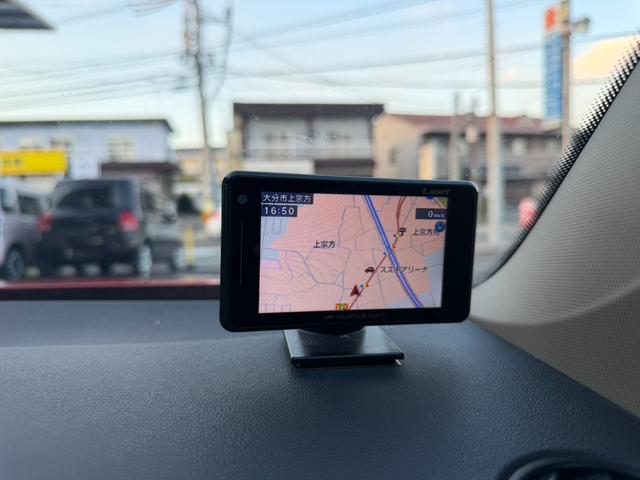 クラブ　日本国内５００台限定特別仕様車　ブラックルーフ　ブラックサイドミラー　チェック柄専用シート　フェンダーサウンド　ＬＥＤポジションランプ付ヘッドライト　純正ナビ　Ｂカメラ　スマートキー　前後ドラレコ（画像44）