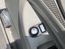 Ｌ　アイドリングストップ　純正ナビ地デジＴＶ　Ｂｌｕｅｔｏｏｔｈ　キーレスエントリー　ＥＴＣ　ベンチシート　電動格納ドアミラー　タイミングチェーン（13枚目）