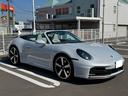 ９１１ ９１１カレラＴ　カブリオレ　８速ＰＤＫ　左ハンドル　シートベンチレーション　１８ｗａｙスポーツシート　スポーツエグゾースト　スポーツクロノＰＫＧ　フロントアクスルリフト　スポーツデザインサイドスカート　ツートンレザーインテリア（6枚目）