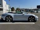 ９１１カレラＴ　カブリオレ　８速ＰＤＫ　左ハンドル　シートベンチレーション　１８ｗａｙスポーツシート　スポーツエグゾースト　スポーツクロノＰＫＧ　フロントアクスルリフト　スポーツデザインサイドスカート　ツートンレザーインテリア（11枚目）