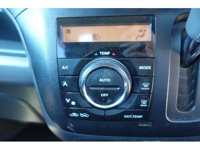 ソリオバンディット ベースグレード　ナビ　ＴＶ　両側電動スライドドア　アルミホイール　オートライト　ＨＩＤ　スマートキー　電動格納ミラー　ウォークスルー　ＣＶＴ　盗難防止システム　衝突安全ボディ　記録簿　ＡＢＳ　ＣＤ　エアコン（8枚目）