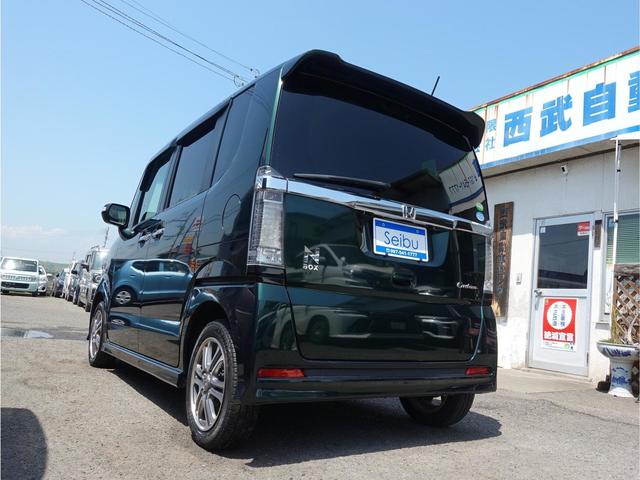Ｎ－ＢＯＸカスタム Ｇ・Ｌパッケージ　ＥＴＣ　バックカメラ　両側スライド・片側電動　ナビ　ＴＶ　オートライト　ＨＩＤ　スマートキー　アイドリングストップ　電動格納ミラー　ベンチシート　ＣＶＴ　盗難防止システム　ＡＢＳ　ＥＳＣ　ＣＤ（20枚目）