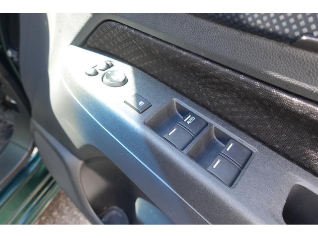 この度は当店のお車をご覧になっていただき、誠にありがとうございます。じっくり現車確認して頂けるよう、ご準備を致します！