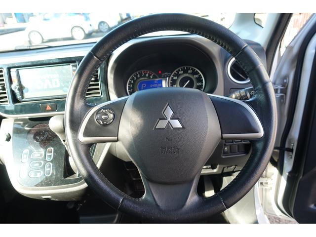 ｅＫスペースカスタム カスタムＴ　ドライブレコーダー　ＥＴＣ　バックカメラ　両側電動スライドドア　ナビ　ＴＶ　オートライト　ＨＩＤ　スマートキー　ベンチシート　ＣＶＴ　盗難防止システム　ＡＢＳ　ＥＳＣ　ＣＤ　ＤＶＤ再生　ＵＳＢ（3枚目）