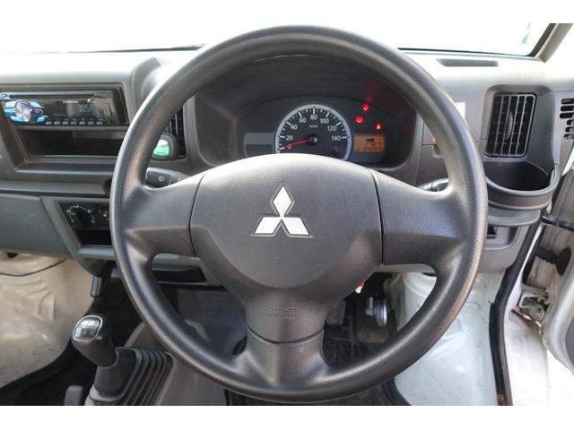 ミニキャブトラック 楽床ダンプ　４ＷＤ　ＭＴ　ドライブレコーダー　ＡＢＳ　エアコン　運転席エアバッグ　助手席エアバッグ　記録簿　ＣＤ　ＵＳＢ（3枚目）