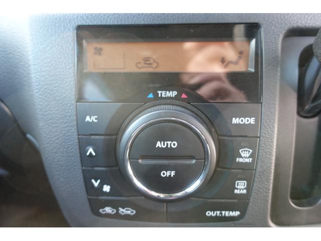 スペーシアカスタム ＴＳ　ＥＴＣ　バックカメラ　両側電動スライドドア　ナビ　ＴＶ　オートライト　ＨＩＤ　スマートキー　アイドリングストップ　電動格納ミラー　ベンチシート　ＣＶＴ　盗難防止システム　ＡＢＳ　アルミホイール（6枚目）