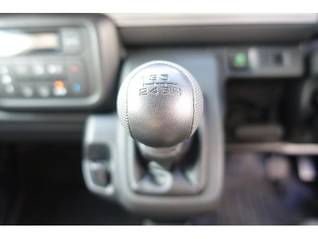 Ｎ－ＶＡＮ ファン　ＭＴ　衝突被害軽減システム　クリアランスソナー　レーンアシスト　バックカメラ　両側スライドドア　スマートキー　アイドリングストップ　オートライト　ＥＳＣ　エアコン　パワーウィンドウ（7枚目）