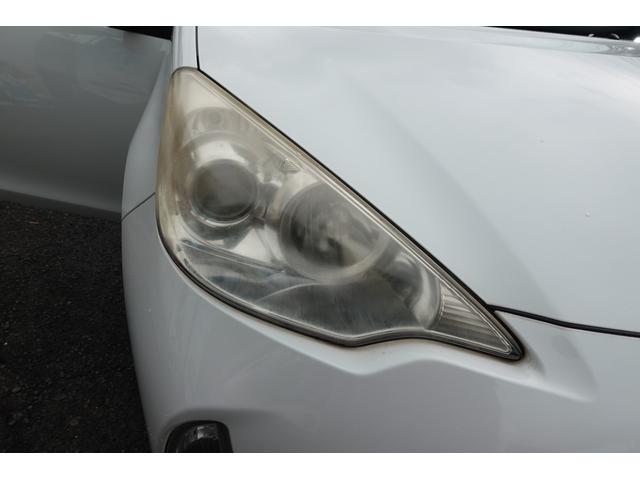 アクア Ｇ　ＥＴＣ　バックカメラ　ナビ　ＴＶ　アルミホイール　オートライト　スマートキー　電動格納ミラー　ＣＶＴ　衝突安全ボディ　記録簿　ＡＢＳ　ＥＳＣ　エアコン　パワーステアリング　パワーウィンドウ（18枚目）