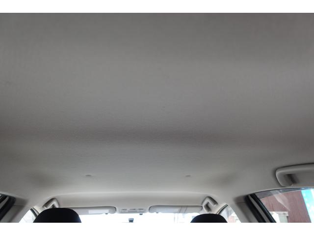 アクア Ｇ　ＥＴＣ　バックカメラ　ナビ　ＴＶ　アルミホイール　オートライト　スマートキー　電動格納ミラー　ＣＶＴ　衝突安全ボディ　記録簿　ＡＢＳ　ＥＳＣ　エアコン　パワーステアリング　パワーウィンドウ（27枚目）