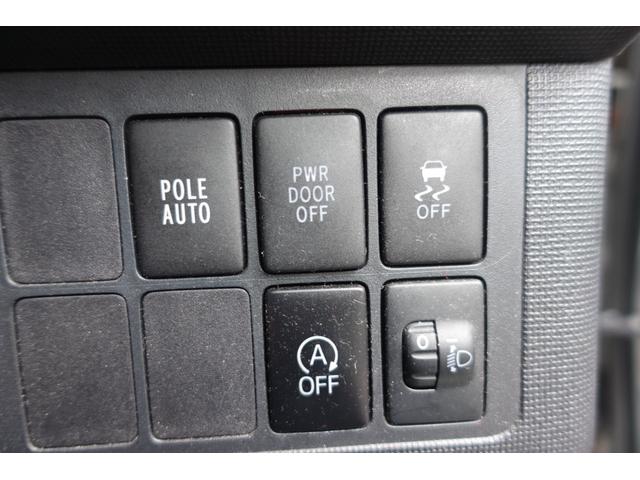 �w�A�C�h�����O�X�g�b�v�x�N���}����Ԃ���Ǝ����I�ɃG���W�����~���A���ʂȔR�������r�o�K�X��}���܂��B�f�����G���W�����Ďn��������ȂǁA�h���C�o�[�̊��o�ƃY���̂Ȃ����R�Ȑ����ڎw���Ă��܂��B