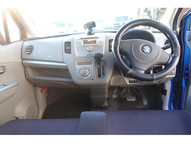 ワゴンＲ ＦＸリミテッド　ＥＴＣ　スマートキー　電動格納ミラー　ベンチシート　ＣＶＴ　盗難防止システム　ＡＢＳ　ＣＤ　アルミホイール　衝突安全ボディ　エアコン　パワーステアリング　パワーウィンドウ　運転席エアバッグ（2枚目）