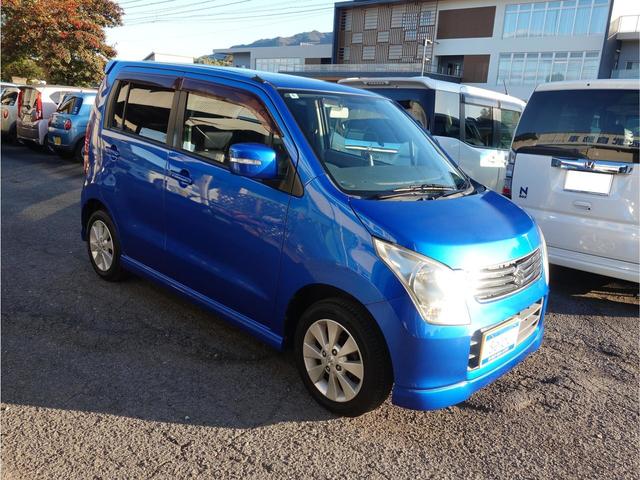 ワゴンＲ ＦＸリミテッド　ＥＴＣ　スマートキー　電動格納ミラー　ベンチシート　ＣＶＴ　盗難防止システム　ＡＢＳ　ＣＤ　アルミホイール　衝突安全ボディ　エアコン　パワーステアリング　パワーウィンドウ　運転席エアバッグ（15枚目）