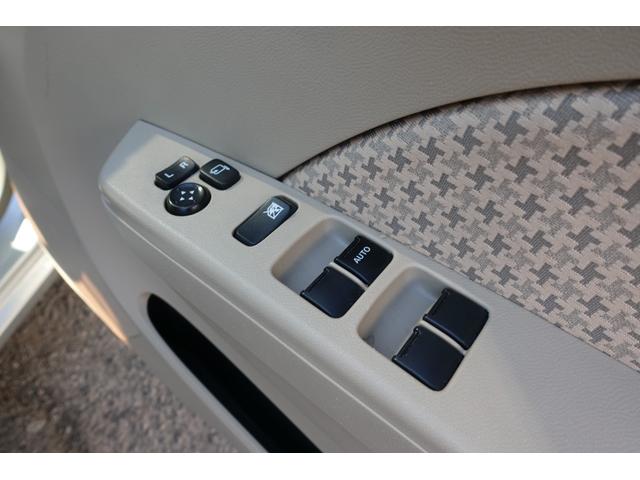 キャロル GS キーレスエントリー 電動格納ミラー AT 盗難防止システム ABS CD アルミホイール 衝突安全ボディ エアコン パワーステアリング パワーウィンドウ(8枚目)