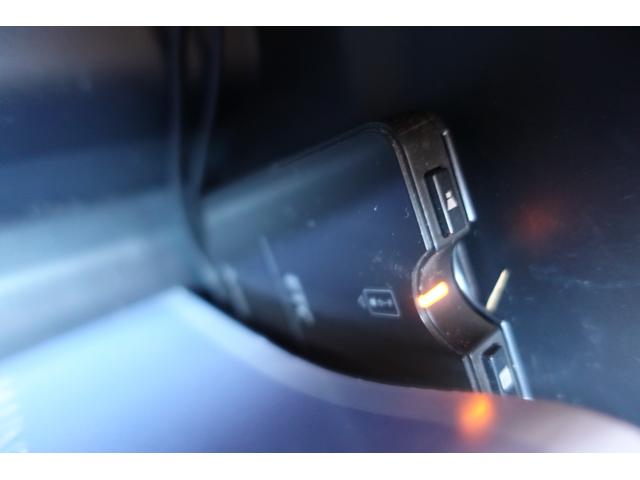 ハイゼットカーゴ クルーズＳＡＩＩＩ　ＡＴ　衝突被害軽減システム　ＥＴＣ　ナビ　ＴＶ　バックカメラ　両側スライドドア　キーレスエントリー　アイドリングストップ　電動格納ミラー　オートマチックハイビーム　ＥＳＣ　エアコン（10枚目）