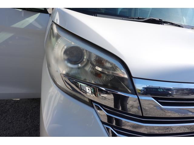 デイズルークス ライダー　ＥＴＣ　全周囲カメラ　両側電動スライドドア　ナビ　ＴＶ　オートライト　ＨＩＤ　スマートキー　ベンチシート　ＣＶＴ　盗難防止システム　ＡＢＳ　ＥＳＣ　ＣＤ　ＵＳＢ　ミュージックプレイヤー接続可（18枚目）