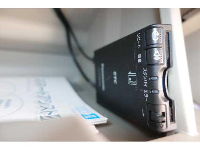 タント Ｘ　ＳＡＩＩＩ　ドライブレコーダー　ＥＴＣ　両側スライド・片側電動　衝突被害軽減システム　オートマチックハイビーム　オートライト　スマートキー　アイドリングストップ　電動格納ミラー　シートヒーター　ベンチシート（4枚目）