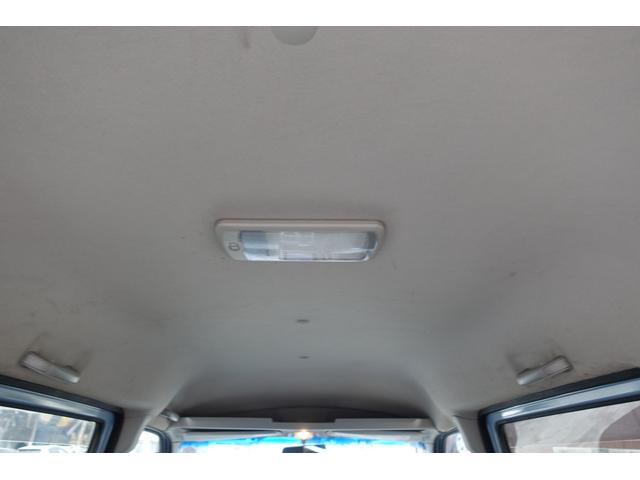 ハイゼットカーゴ クルーズ　５５ｔｈアニバーサリーゴールドエディション　ＡＴ　ナビ　ＴＶ　バックカメラ　両側スライドドア　キーレスエントリー　電動格納ミラー　エアコン　パワーウィンドウ　運転席エアバッグ　助手席エアバッグ　記録簿（24枚目）