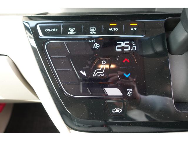 ルークス Ｘ　ドライブレコーダー　ＥＴＣ　全周囲カメラ　両側スライド・片側電動　ナビ　ＴＶ　クリアランスソナー　衝突被害軽減システム　オートライト　スマートキー　アイドリングストップ　電動格納ミラー　ベンチシート（9枚目）
