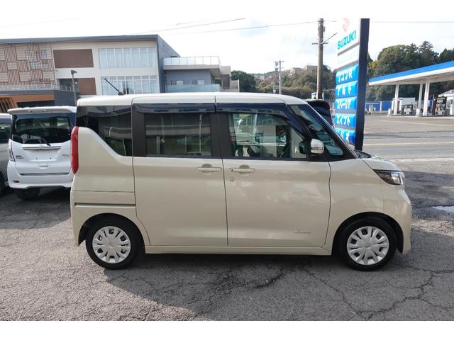 ルークス Ｘ　ドライブレコーダー　ＥＴＣ　全周囲カメラ　両側スライド・片側電動　ナビ　ＴＶ　クリアランスソナー　衝突被害軽減システム　オートライト　スマートキー　アイドリングストップ　電動格納ミラー　ベンチシート（18枚目）