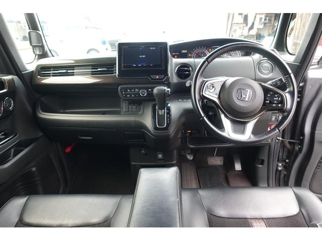 Ｎ－ＢＯＸカスタム Ｇ・Ｌターボホンダセンシング　ドライブレコーダー　ＥＴＣ　バックカメラ　両側電動スライドドア　ナビ　ＴＶ　クリアランスソナー　オートクルーズコントロール　レーンアシスト　衝突被害軽減システム　オートライト　ＬＥＤヘッドランプ（2枚目）