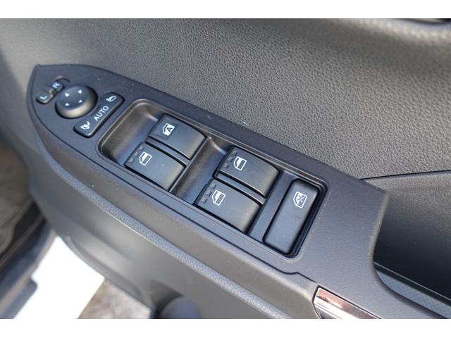 タント 　ＥＴＣ　バックカメラ　両側電動スライドドア　ＴＶ　クリアランスソナー　オートクルーズコントロール　衝突被害軽減システム　オートライト　スマートキー　アイドリングストップ　電動格納ミラー　シートヒーター（12枚目）