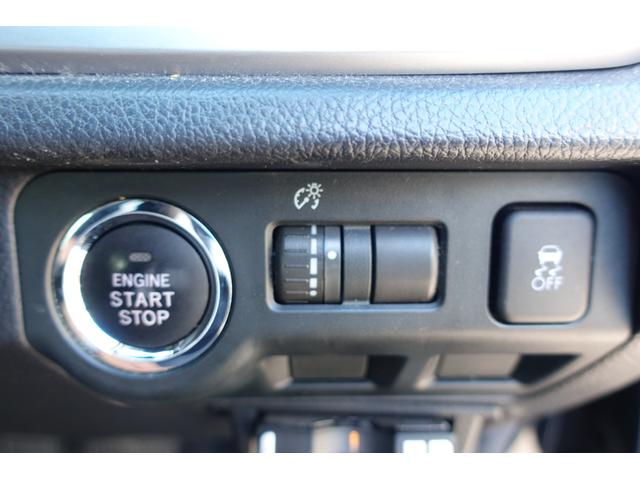 Subaru Forester 2.0i−L