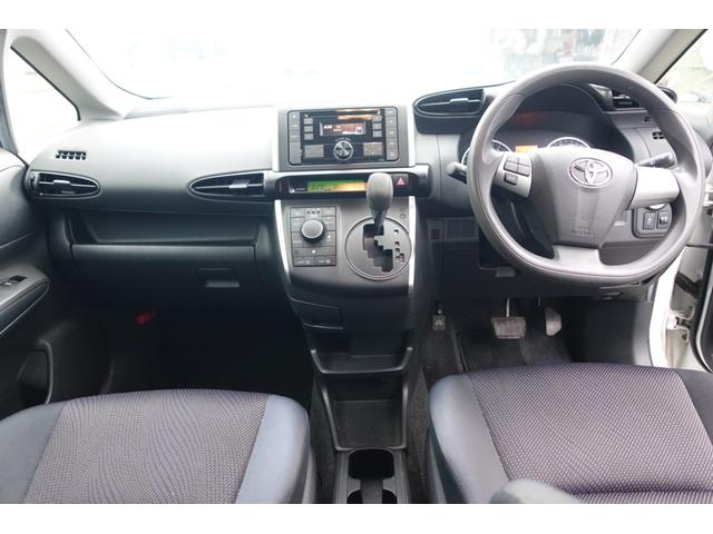 １．８Ｘ　ＥＴＣ　スマートキー　電動格納ミラー　３列シート　ＣＶＴ　ＣＤ　ＵＳＢ　ミュージックプレイヤー接続可　記録簿　衝突安全ボディ　ＡＢＳ　ＥＳＣ　エアコン　パワーステアリング　パワーウィンドウ（画像2）