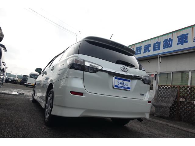 １．８Ｘ　ＥＴＣ　スマートキー　電動格納ミラー　３列シート　ＣＶＴ　ＣＤ　ＵＳＢ　ミュージックプレイヤー接続可　記録簿　衝突安全ボディ　ＡＢＳ　ＥＳＣ　エアコン　パワーステアリング　パワーウィンドウ（画像18）