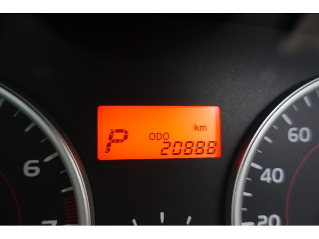 １．８Ｘ　ＥＴＣ　スマートキー　電動格納ミラー　３列シート　ＣＶＴ　ＣＤ　ＵＳＢ　ミュージックプレイヤー接続可　記録簿　衝突安全ボディ　ＡＢＳ　ＥＳＣ　エアコン　パワーステアリング　パワーウィンドウ（画像22）