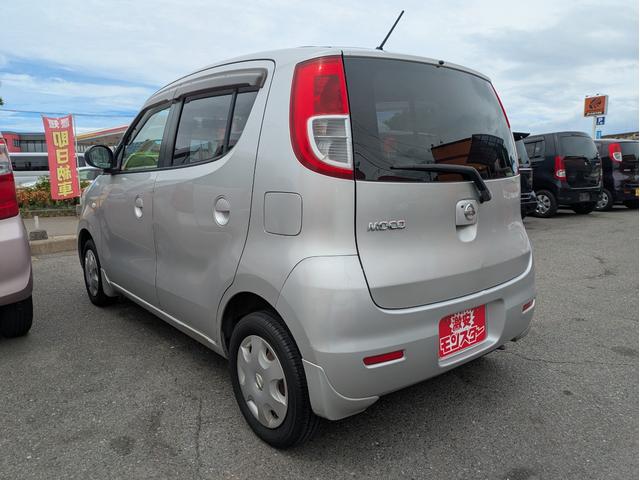 モコ Ｅ　盗難防止　ベンチシートフルフラット　ベンチ　ワイヤレスキー　助手席エアバック　スマ－トキ－　ＡＵＴＯエアコン　衝突安全ボディ　ＰＷ　ＰＳ　ＡＢＳ　運転席エアバッグ（8枚目）