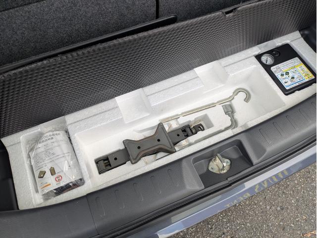 ワゴンＲ ＦＸ　Ａストップ　盗難防止　ＡＵＴＯエアコン　Ｗエアバッグ　フルフラット　キーレス　ＡＢＳ　エアバック　パワーウィンド　ベンチ　パワステ　衝突安全ボディ（13枚目）