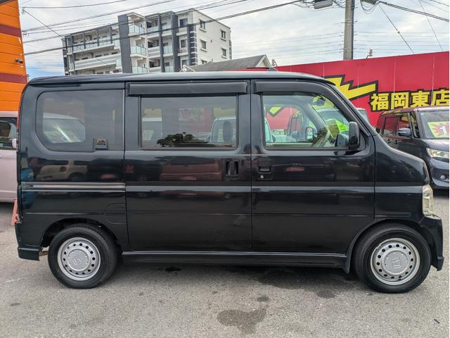 バモス Ｍ　運転席助手席エアバック　エアバック　パワーウインド　エアコン付　パワステ　衝突安全ボディ　フルフラット可　ワイヤレスキー（4枚目）