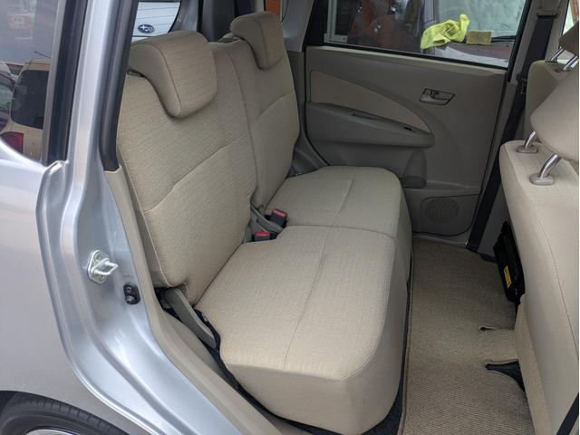 ムーヴ Ｌ　ＳＡ　レーダーサポート　盗難防止アラーム　キーレスキー　運転席エアバック　助手席エアバッグ　横滑防止　前席パワーウィンドウ　ベンチシート　Ｉストップ　エアコン　衝突安全ボディ　パワステ　ＡＢＳ　フルフラット（11枚目）