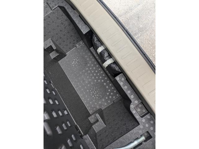 ムーヴ Ｌ　ＳＡ　レーダーサポート　盗難防止アラーム　キーレスキー　運転席エアバック　助手席エアバッグ　横滑防止　前席パワーウィンドウ　ベンチシート　Ｉストップ　エアコン　衝突安全ボディ　パワステ　ＡＢＳ　フルフラット（13枚目）