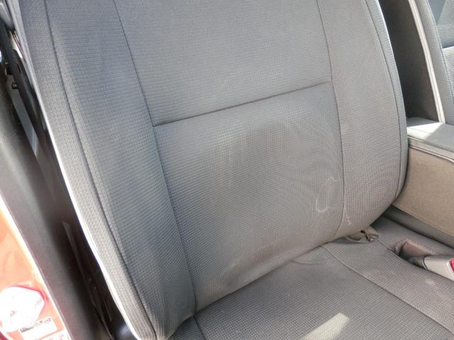 ムーヴコンテ カスタム　Ｘ　衝撃安全ボディー　ベンチＳ　フルフラット　盗難防止　パワーウィンドゥ　フルオートエアコン　運転席エアバック　ＡＢＳ付　パワーステアリング　キーフリー　スマートキー＆プッシュスタート　デュアルエアバック（12枚目）
