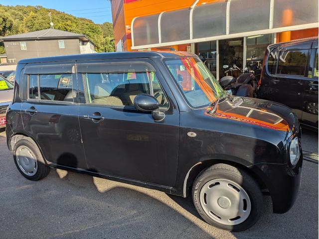 アルトラパン Ｇ　ＷＳＲＳ　パワーウィンドゥ　セキュリティアラーム　パワステ　ＡＢＳ　エアコン　運転席エアバッグ　衝突安全ボディ（4枚目）