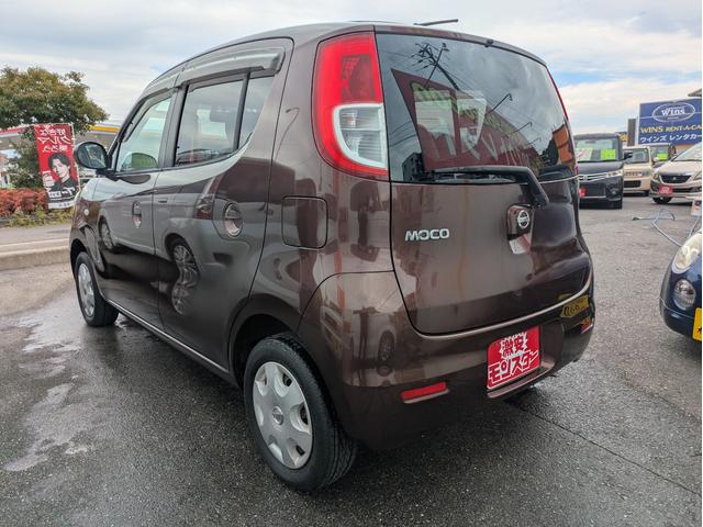 モコ Ｅ　ショコラティエセレクション　フルフラット　キーフリー　運転席助手席エアバッグ　インテリキー　盗難防止システム　エアコン　パワーステアリング　エアバッグ　パワーウィンドウ　衝突安全ボディ　ベンチシート　ＡＢＳ（8枚目）