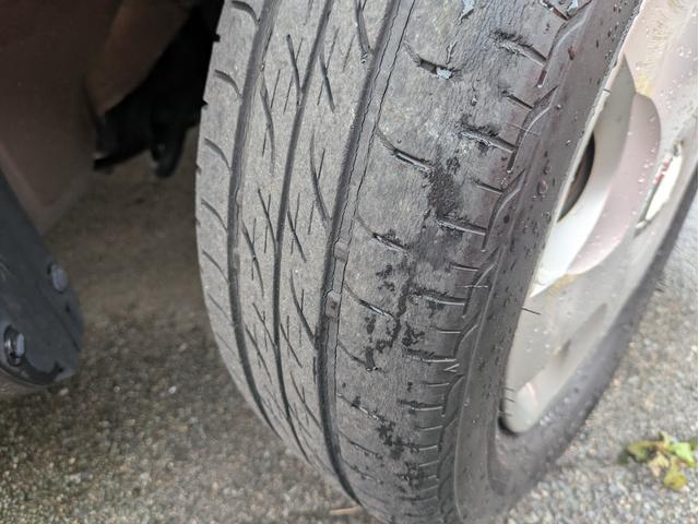 モコ Ｅ　ショコラティエセレクション　フルフラット　キーフリー　運転席助手席エアバッグ　インテリキー　盗難防止システム　エアコン　パワーステアリング　エアバッグ　パワーウィンドウ　衝突安全ボディ　ベンチシート　ＡＢＳ（21枚目）