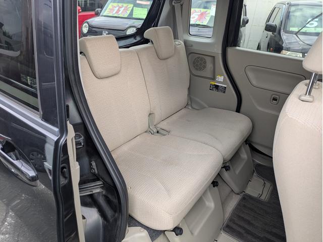 フレアワゴン ＸＧ　盗難警報装置　Ｓキー　Ｉストップ　助手席エアバック　フルフラットシート　キーレスＥ　運転席エアバック　衝突安全ボディ　エアコン　横滑り防止装置　パワーステアリング　ベンチシート　ＡＢＳ（13枚目）