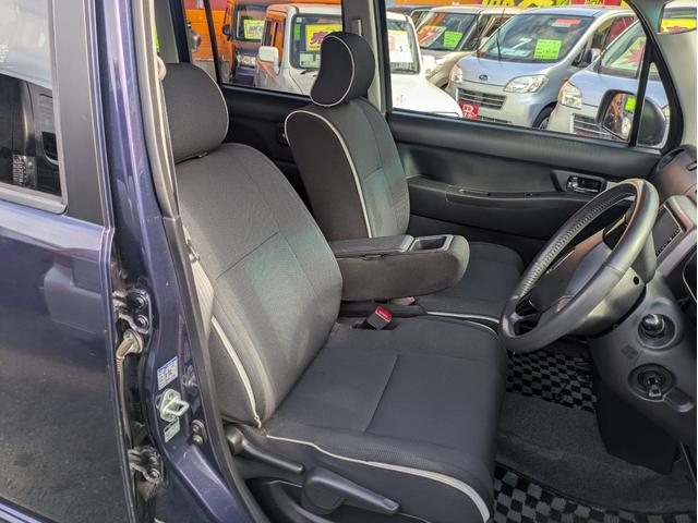 ムーヴコンテ カスタム　Ｘ　リミテッド　エアバック　フルフラットシート　ＡＡＣ　盗難防止　ＰＷ　ＰＳ　スマートキー　ベンチシート　衝突安全ボディ　ＡＢＳ　キーレススタート　運転席助手席エアバッグ（11枚目）