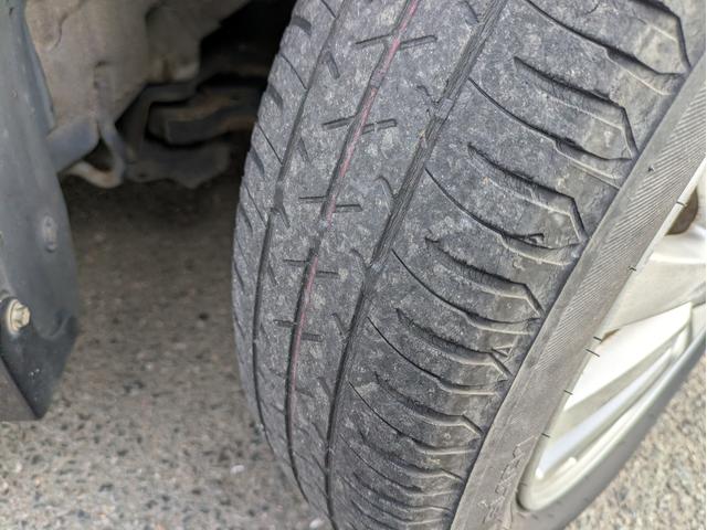 ムーヴコンテ カスタム　Ｘ　リミテッド　エアバック　フルフラットシート　ＡＡＣ　盗難防止　ＰＷ　ＰＳ　スマートキー　ベンチシート　衝突安全ボディ　ＡＢＳ　キーレススタート　運転席助手席エアバッグ（23枚目）