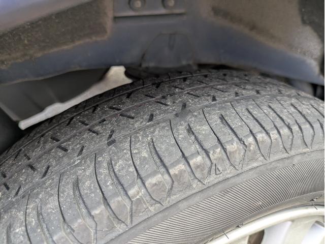 ムーヴコンテ カスタム　Ｘ　リミテッド　エアバック　フルフラットシート　ＡＡＣ　盗難防止　ＰＷ　ＰＳ　スマートキー　ベンチシート　衝突安全ボディ　ＡＢＳ　キーレススタート　運転席助手席エアバッグ（24枚目）