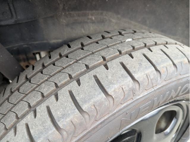 ハスラー Ｇ　セキュリティー　アイドリング　スマキー　運転席側シートヒーター　ＶＳＣ　フルフラットシート　キーレスエントリーシステム　パワーウィンドウ　Ｗエアバック　パワーステアリング　エアコン　衝突安全ボディ（20枚目）